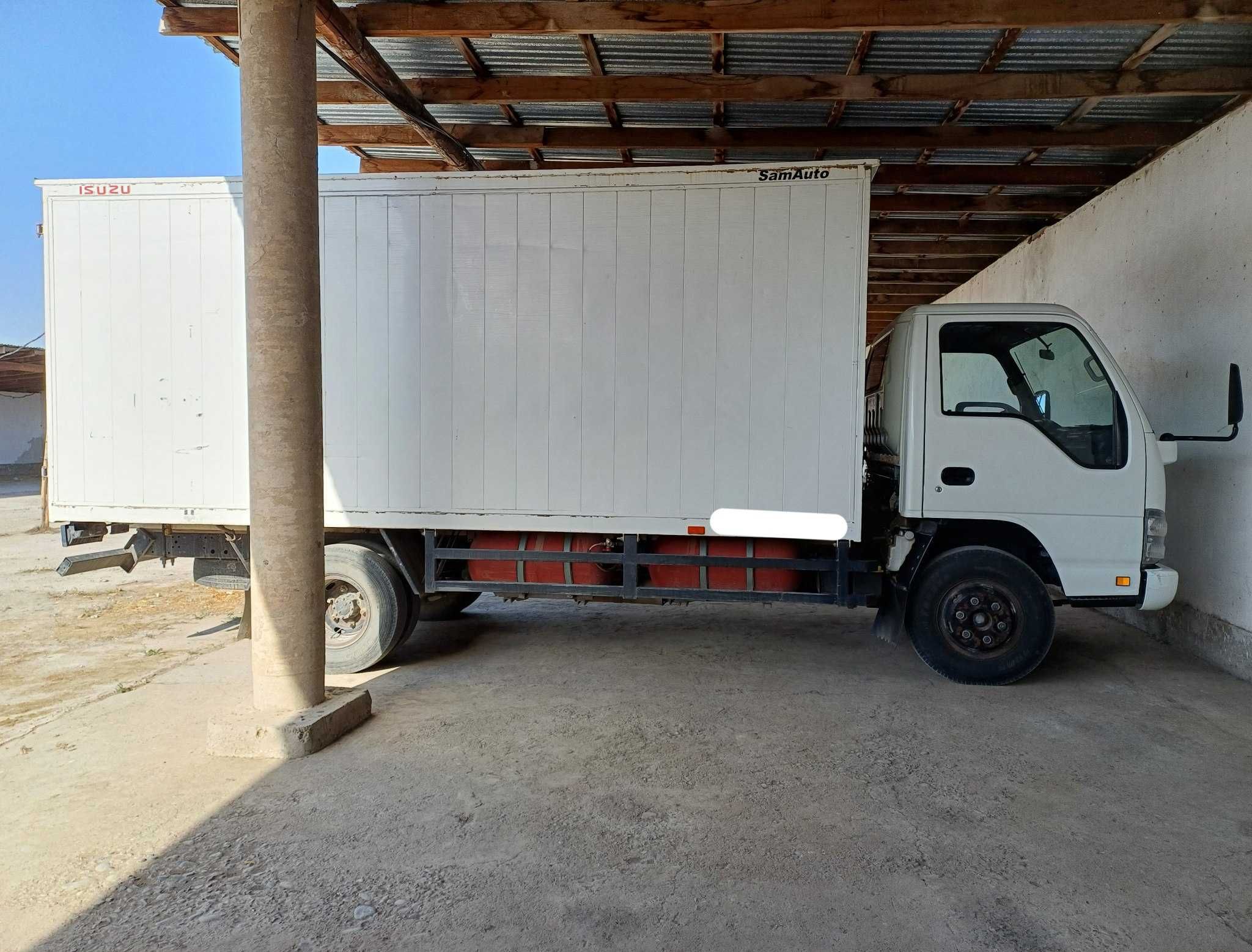 Исузу фургон NQR71PL