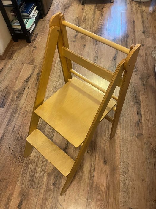 Сгъваема монтесори кула