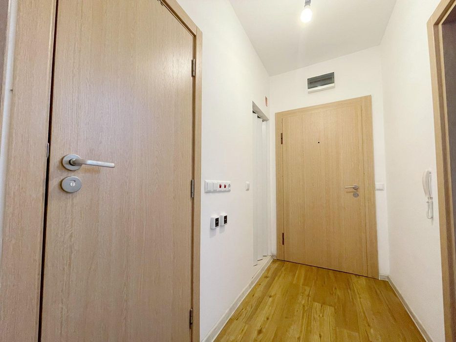 Дава се под наем Двустаен апартамент в Варна, Бриз - 65 кв.м за 600 € - Снимка #7