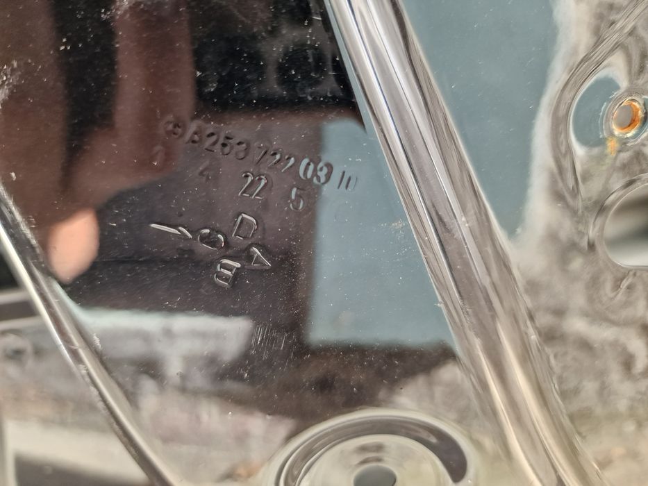 Mercedes Benz GLC X253 предна лява врата