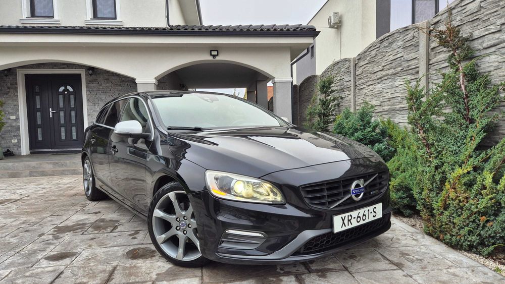 Volvo/V60/R-Design/2.0/181 Cp/Euro 6/Xenon/Led/Bord-Digital/6+1 Viteze