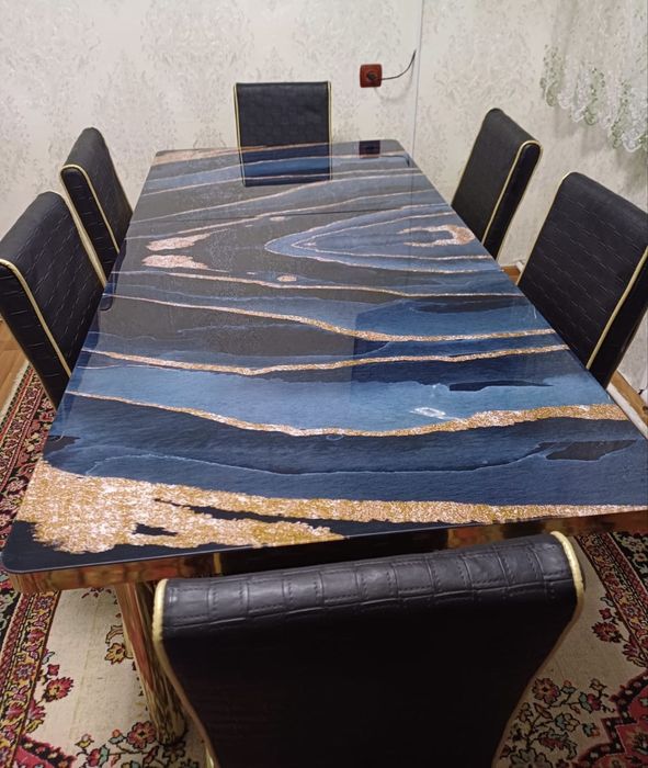 Стол с 6ти стульями