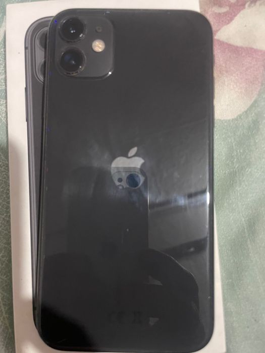 Iphone 11 в отличном состояние