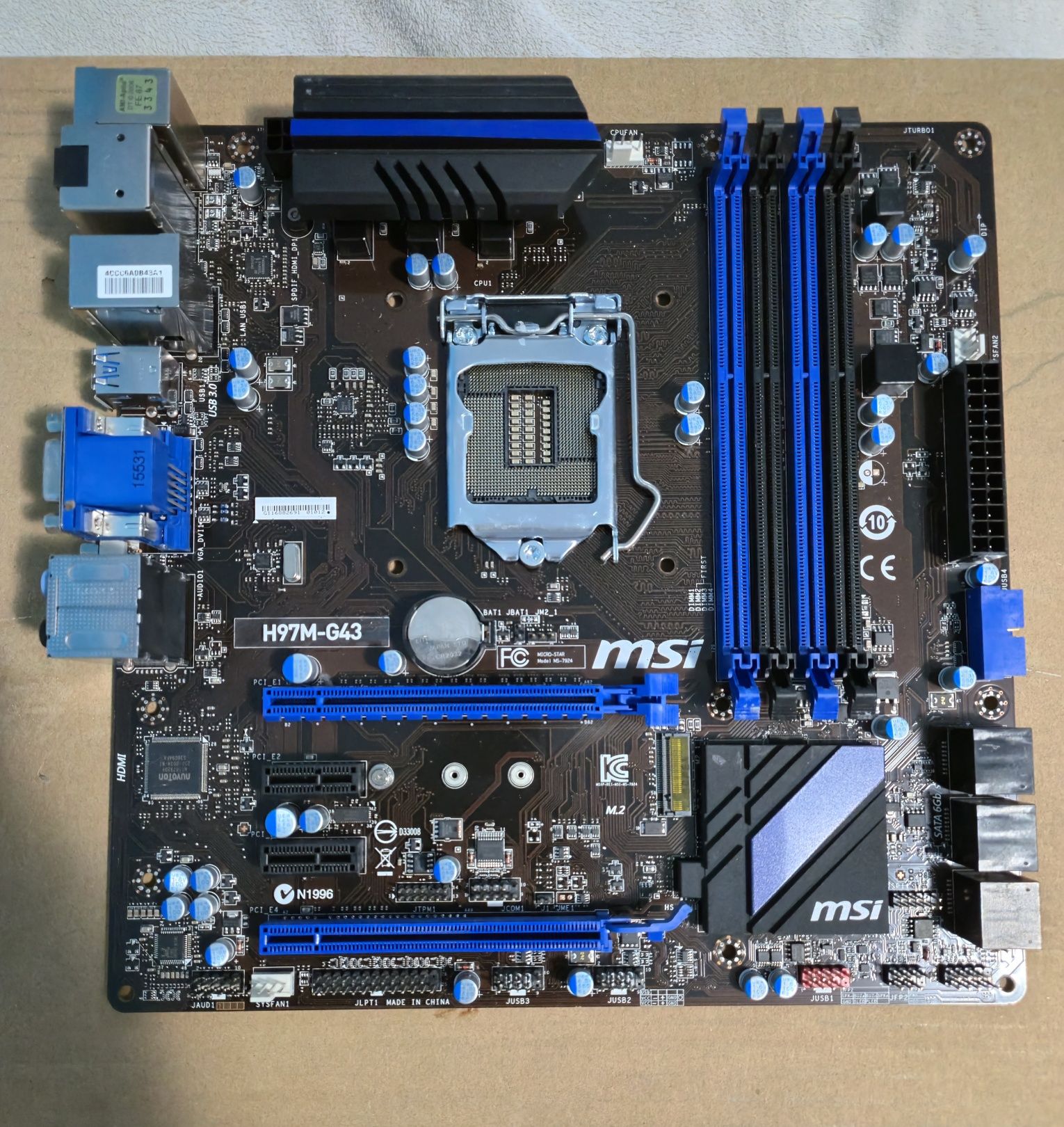 Placa de baza MSI H97M-G43, socket 1150, slot M2