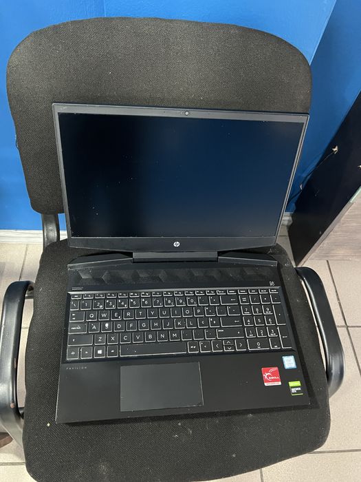 Vand laptop ho 15 gaming i5 9300h 16gb ram ssd 480gb Gtx 1650