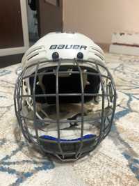 Продаю хоккейный шлем!