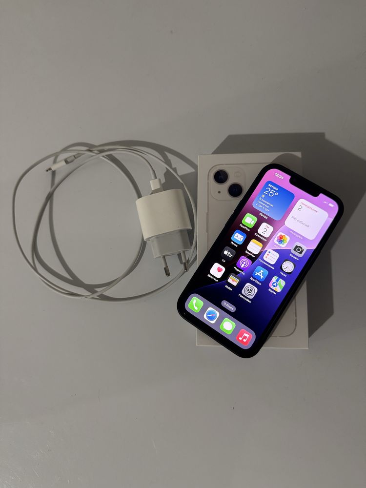 iPhone 13 с гарантией