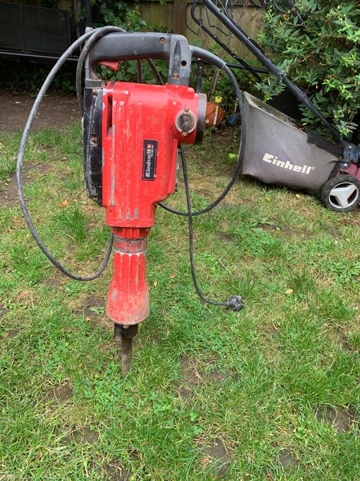 къртач Einhell 1600w