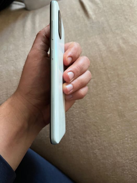 Телефон Samsung a41