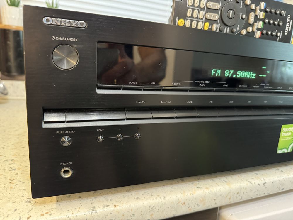 Onkyo TX-NR414 resiver