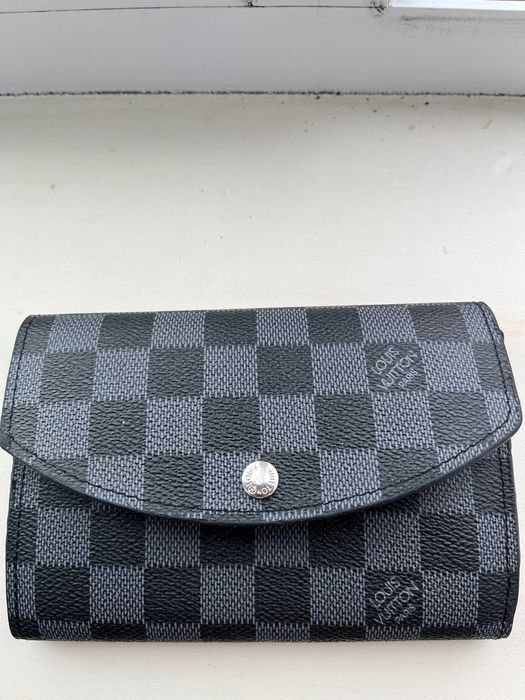 Продам кошелёк LV
