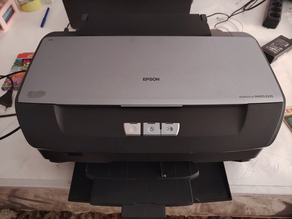 Цветной принтер Epson