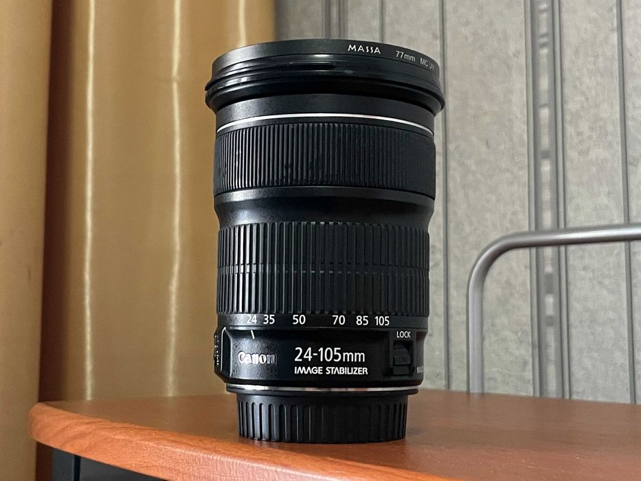 Объектив Canon EF 24-105mm f/3.5-5.6 IS STM