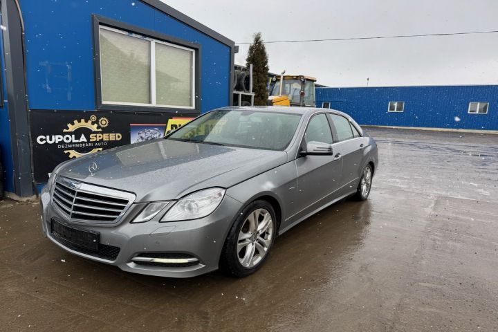 Capota portbagaj culoare 792 Argintiu Palladium Mercedes-Benz E-Class