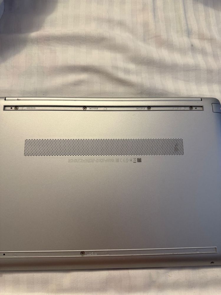 Laptop HP Intel Celeron n4020, 4GB Ram, 1TB HDD