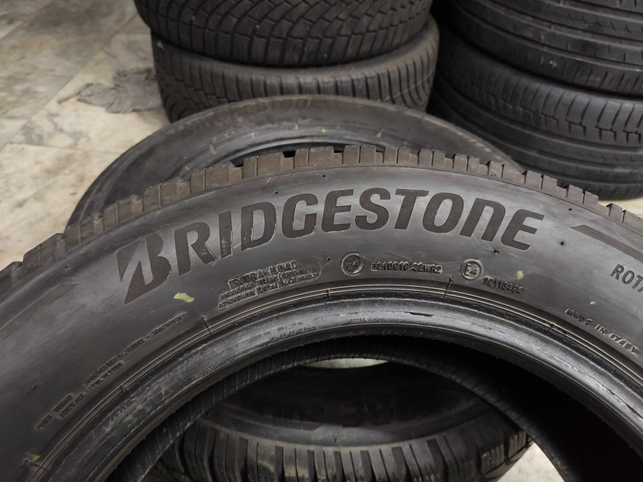 2бр Зимни Гуми 215 60 16 - Bridgestone - DOT 2021