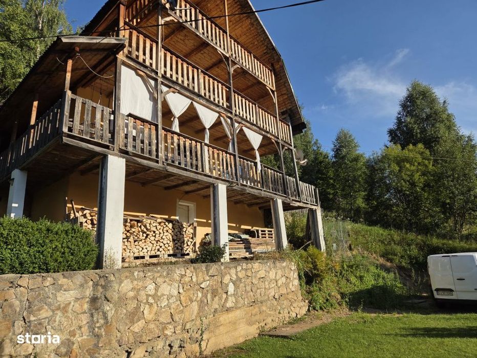Cabana de vanzare, 200 utili, 600 teren, locatie de Vis -Muntele Rece