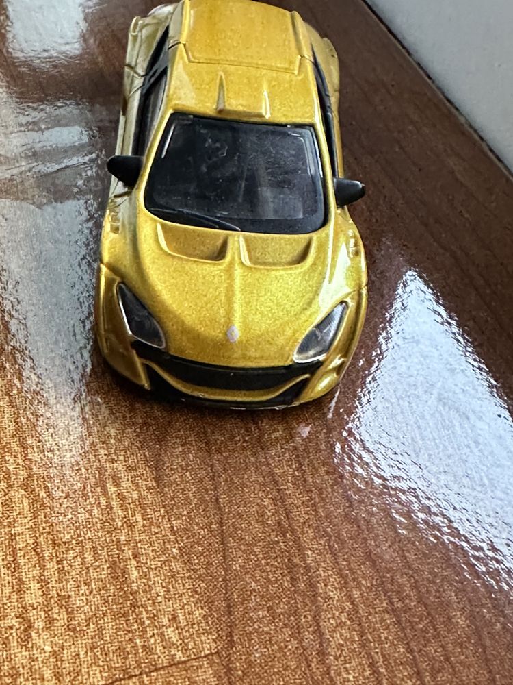 Renault Megane burago 1:43