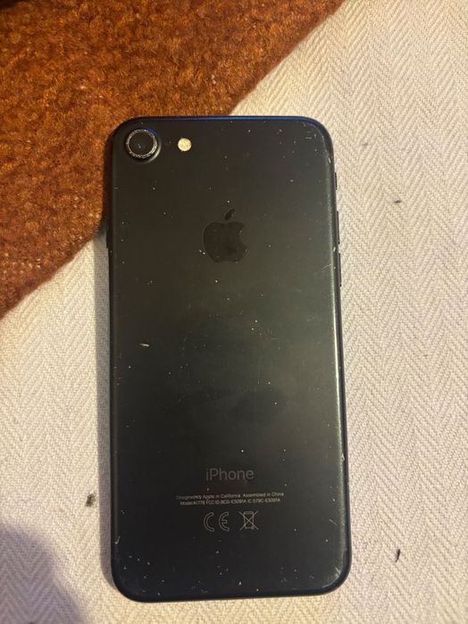 Айфон 7 ако някой се