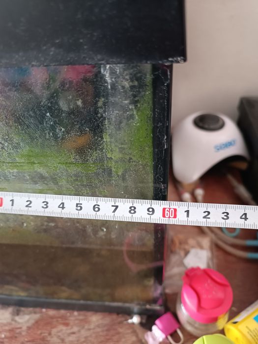 Продавам оборудван аквариум 60литра