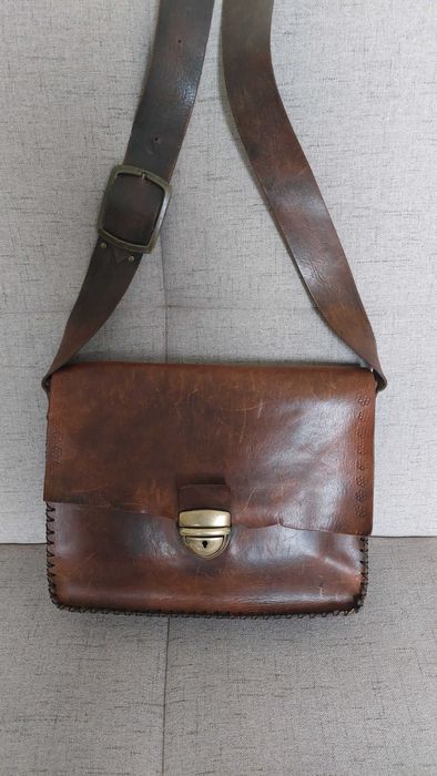 Vand geanta de umar piele naturala