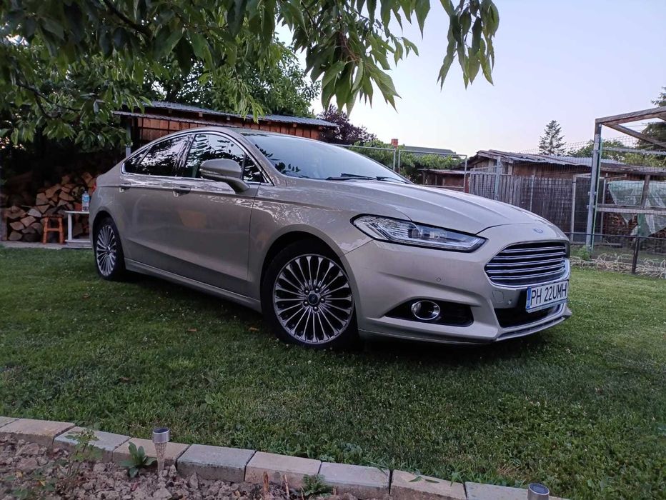 Ford Mondeo mk5 2016 2.0 TDI 210 cai bitutbo automata km reali