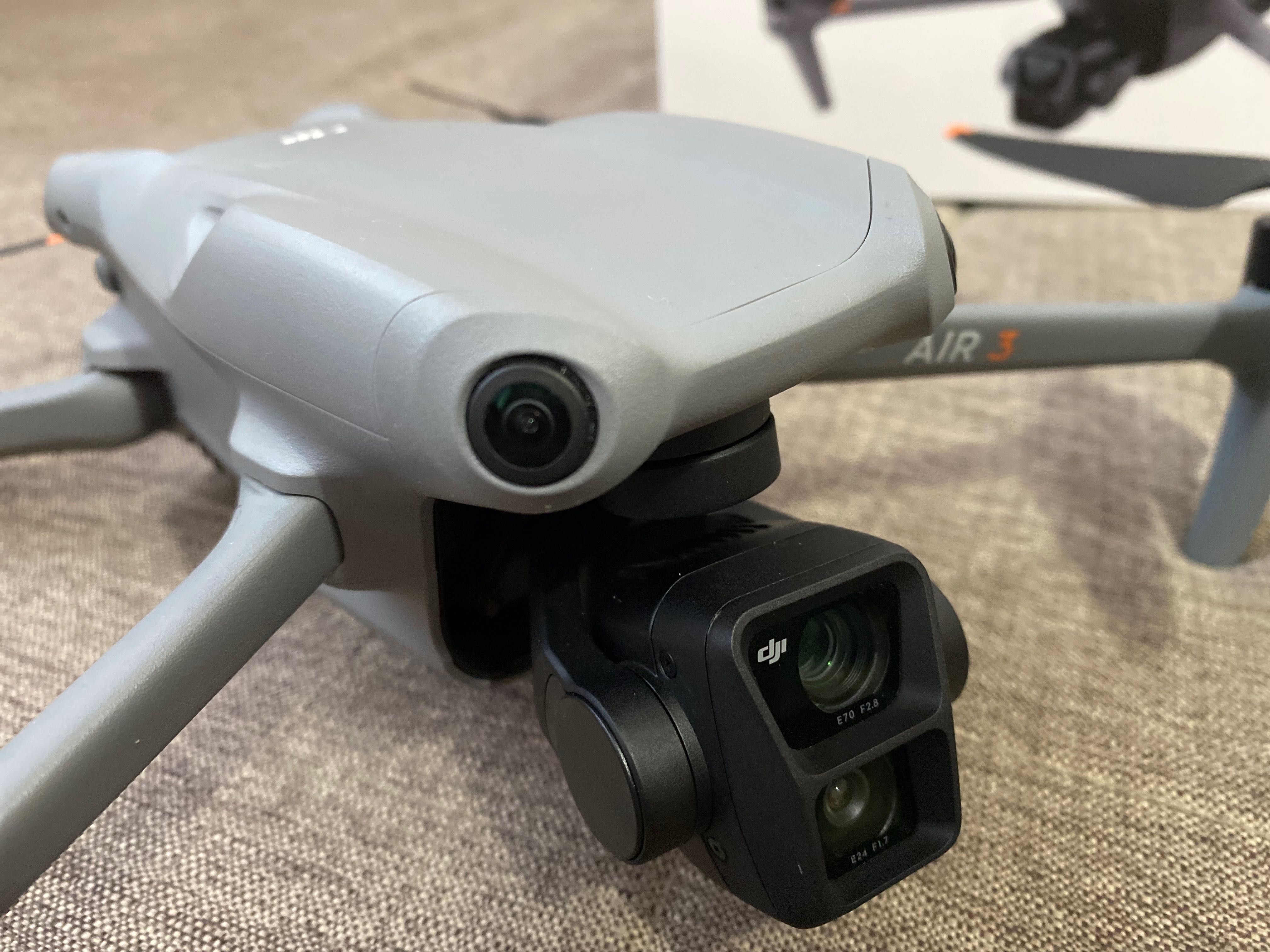 Дрон DJI Air 3 + RC-N2 като нов