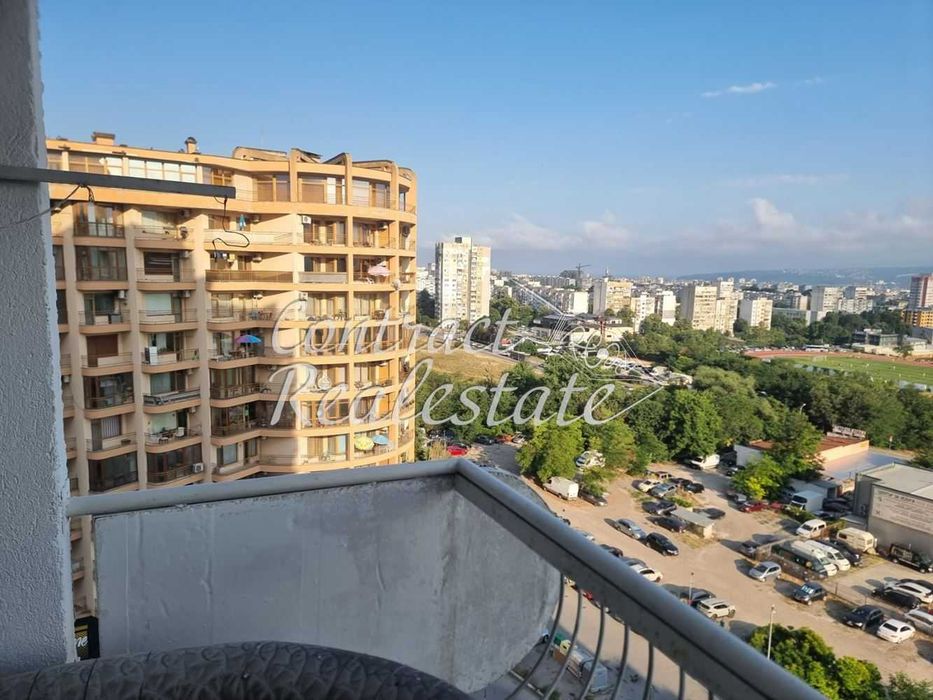 Продава се Четиристаен апартамент в Варна, Възраждане 1 - 117 кв.м за 1599 €/кв.м - Снимка #20