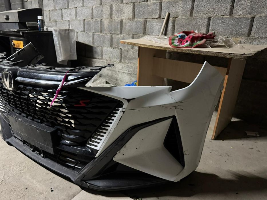 Передний бампер  Changan x5plus