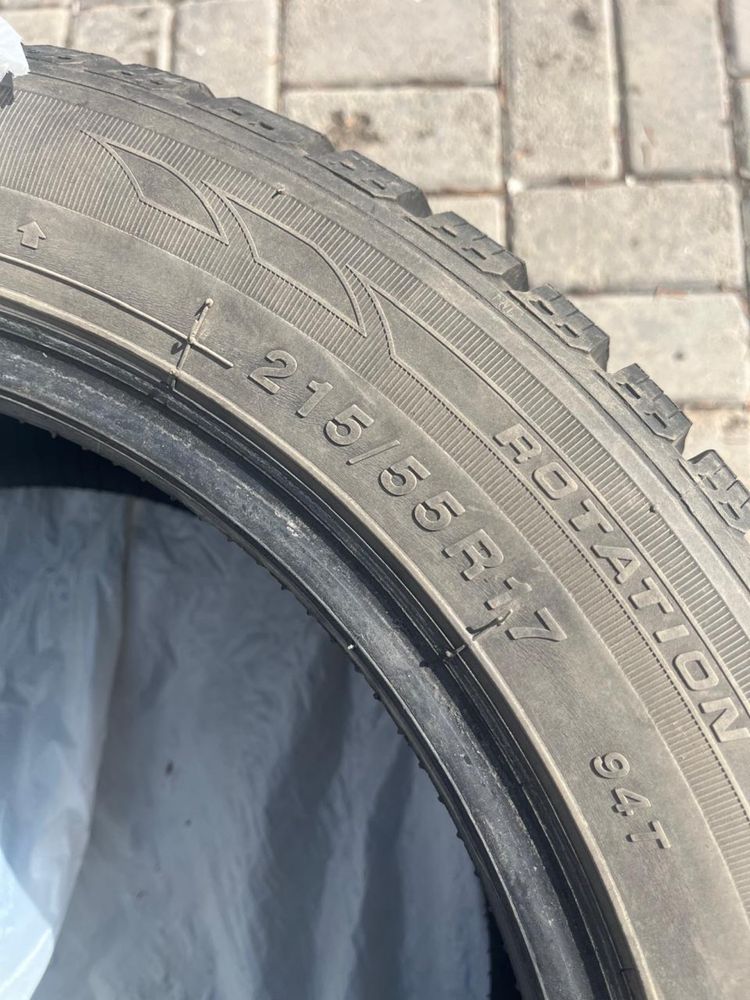 Продам шины 215/55 r17