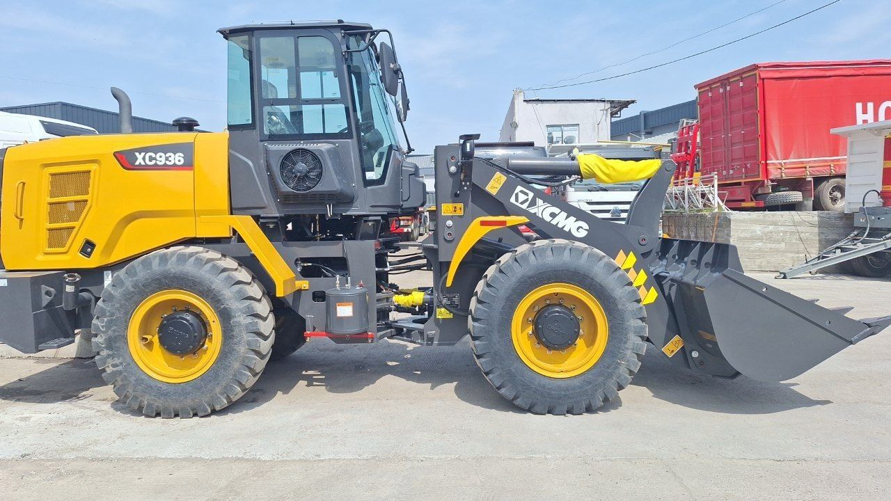 XCMG XC936 1.8куб джойстик