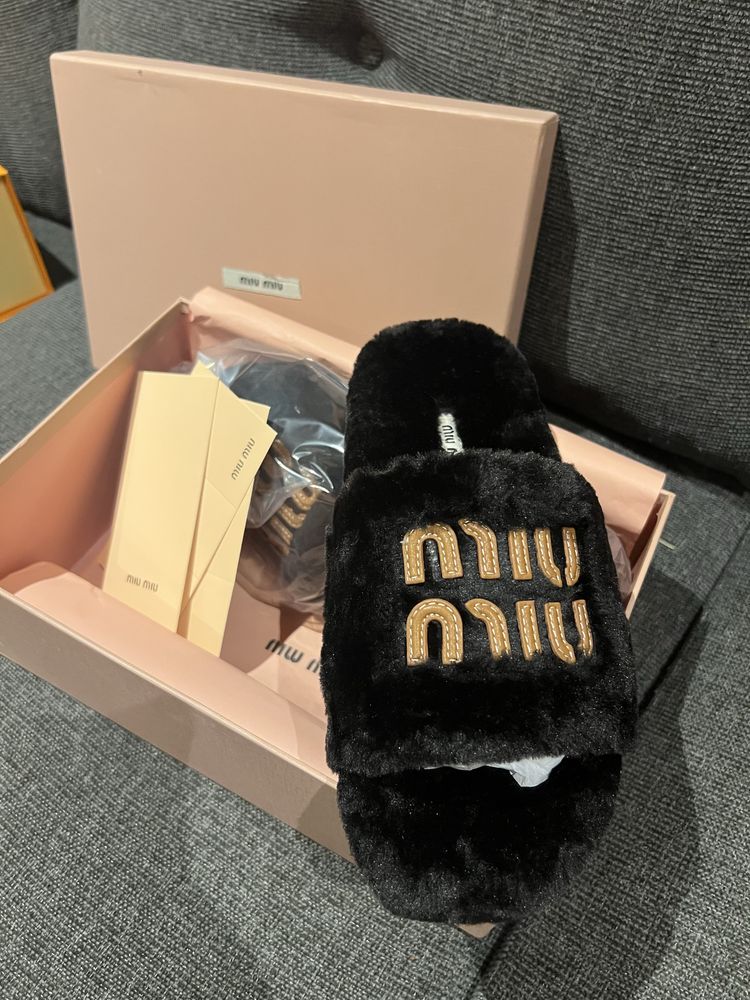 Чехли MIU MIU-38 размер