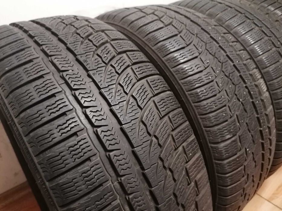 235/55/17 Bridgestone / Nokian зимни гуми