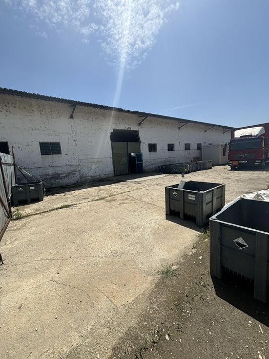 Hala de inchiriat 400 mp cu teren 500 mp