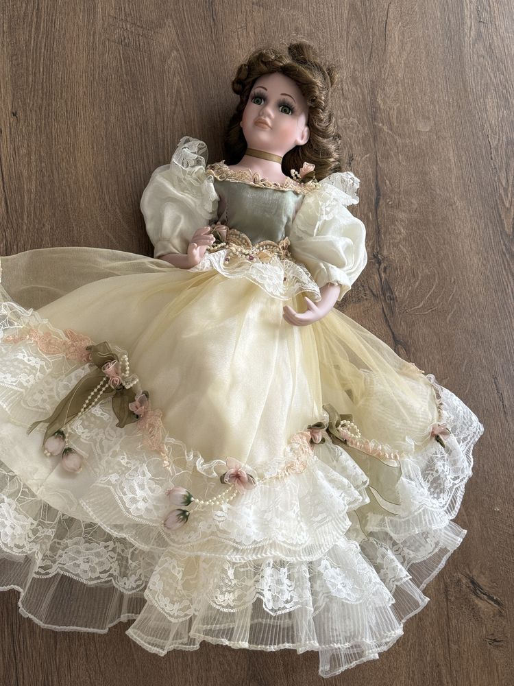 Papusa de portelan 50 cm