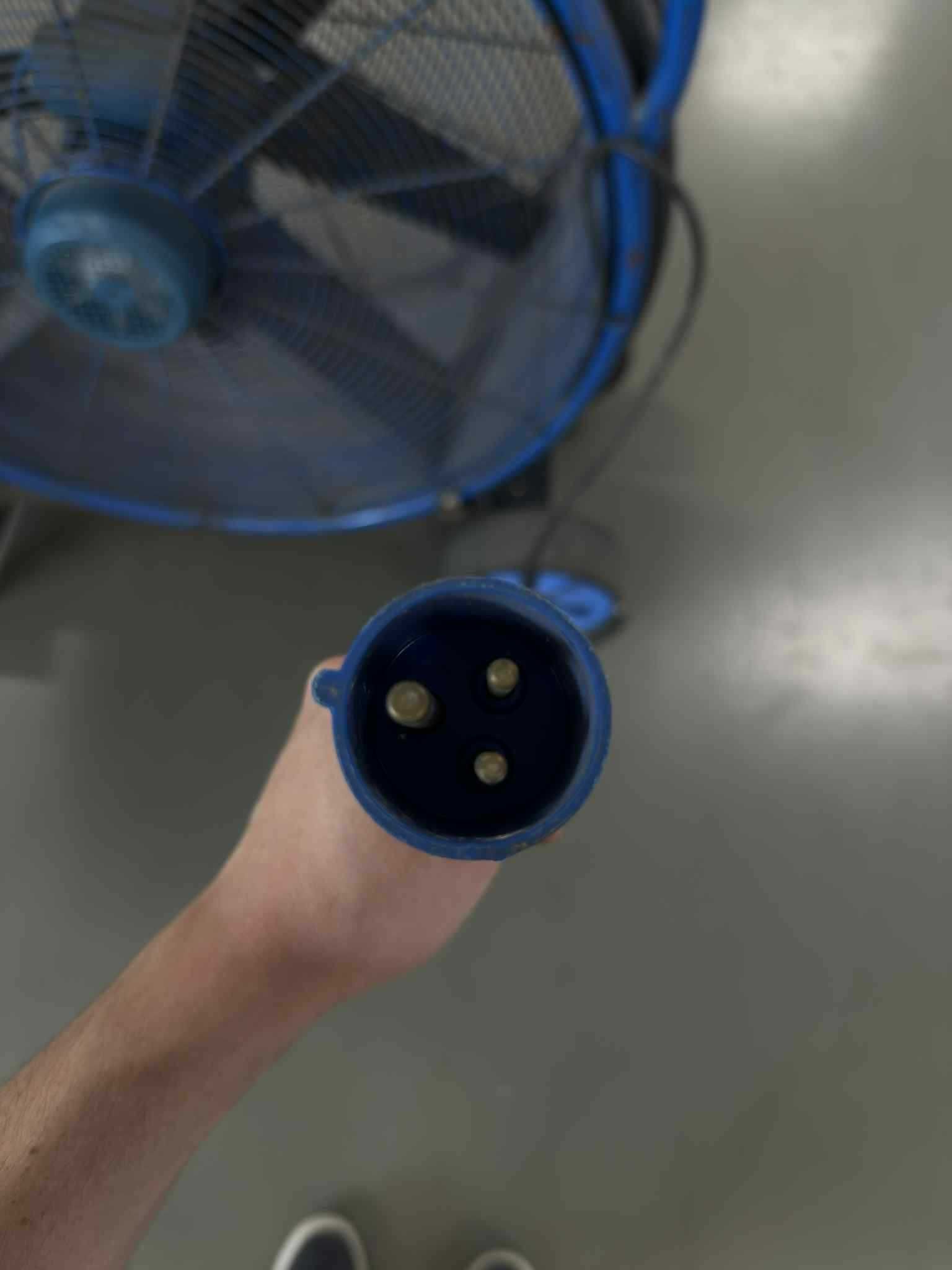 индустриални вентилатора Blue Max 950 Fan