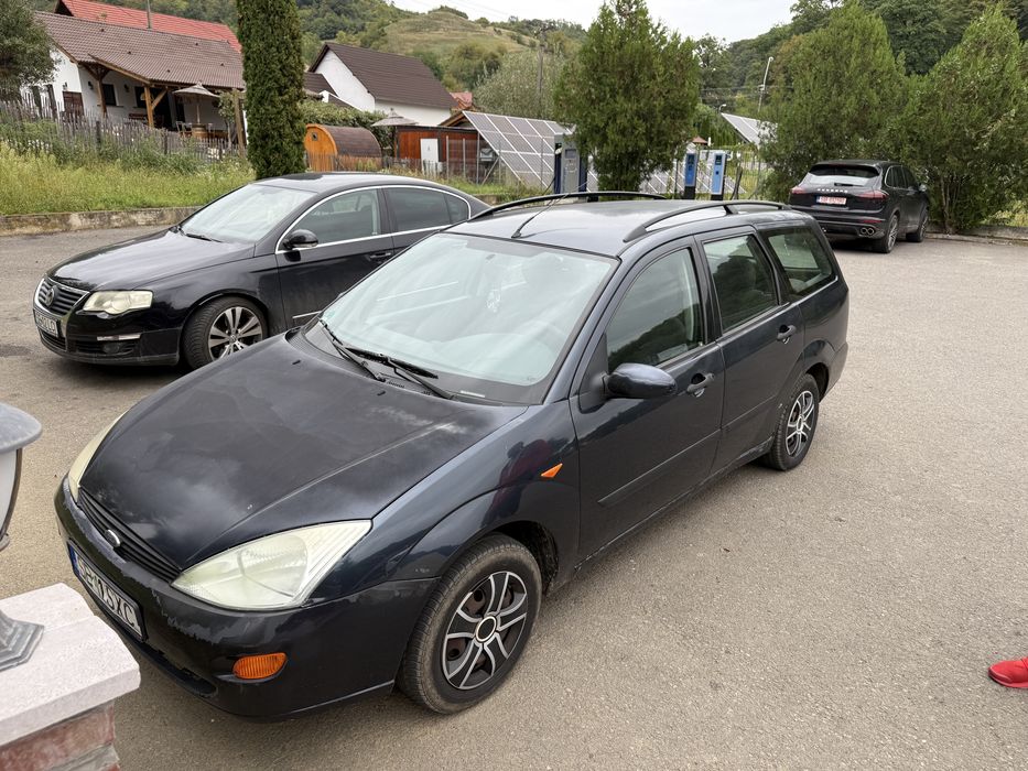 Ford Focus 1.6 benzina 2001