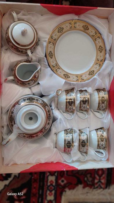 Chinni komplkekt sotiladi.