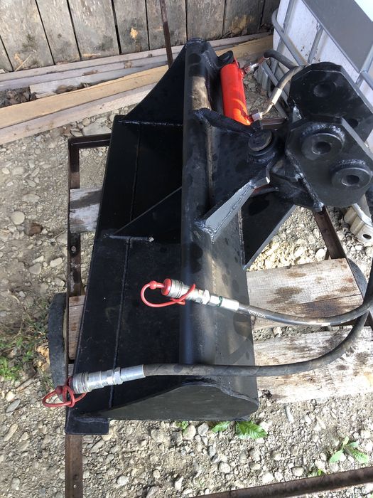 Acesorii miniexcavator