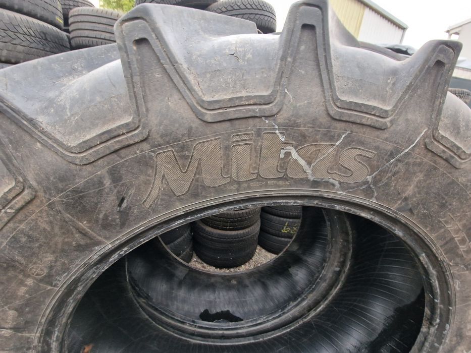 ANVELOPE 16.9R38 (420/85R38) marca Mitas