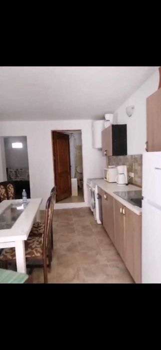 Chirie apartament la casa