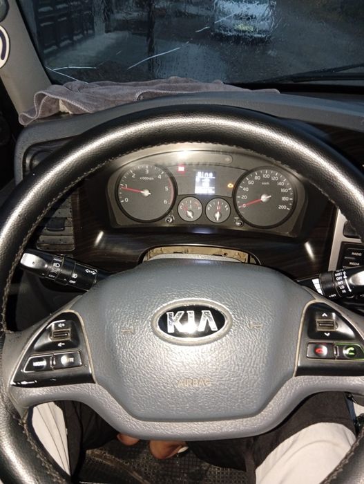 Продам Киа Бонго3