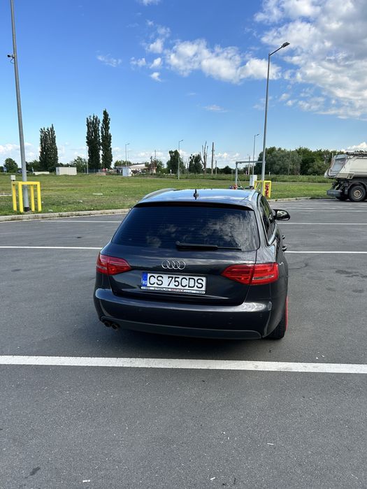 Audi a4 b8  2.0 TDI