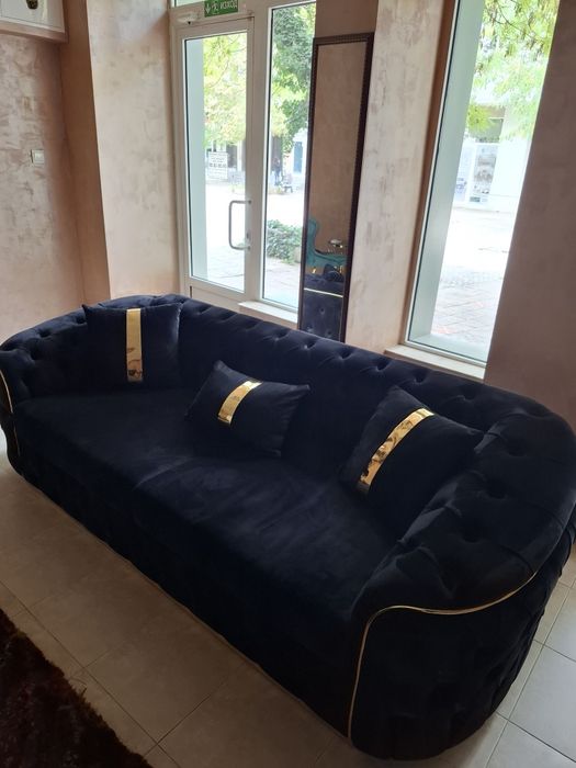 Голям масивен нов диван Честърфийлд 2м