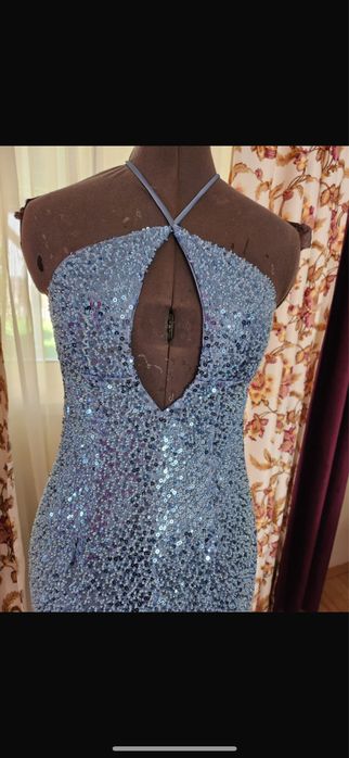 Rochie lunga din material cu perlute si paiete Marime S-M