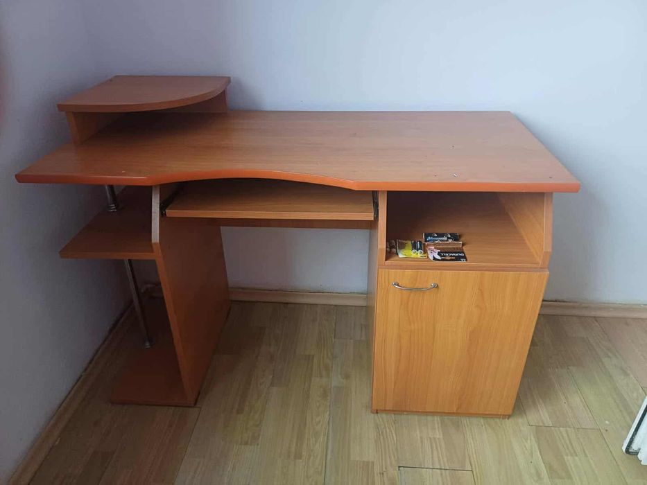 Birou pentru calculator