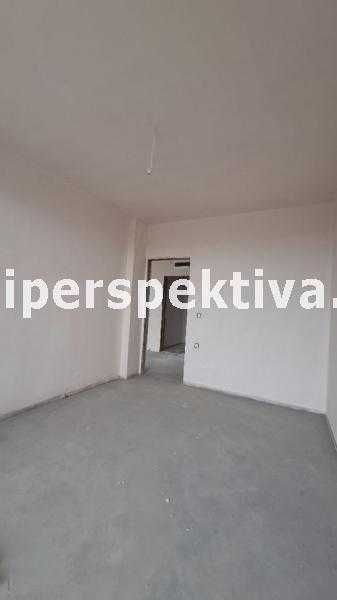 реф.17503 Среден етаж, АКТ 16-Остромила!