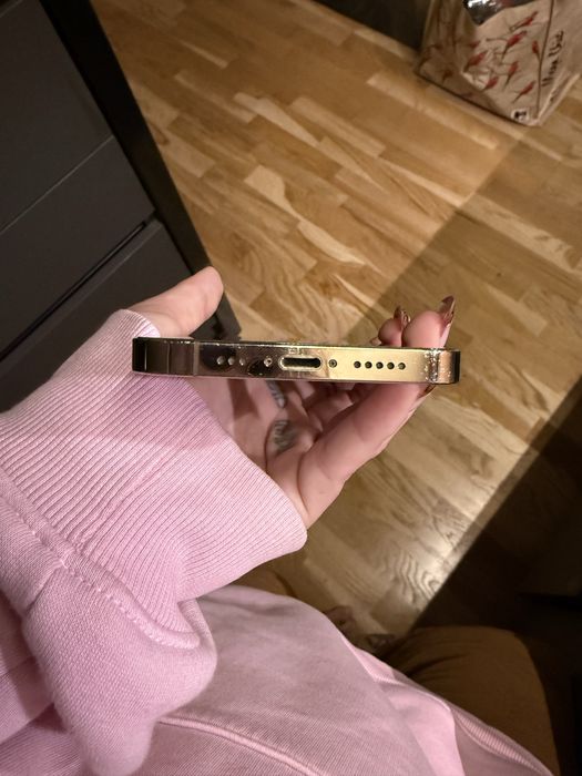 iPhone 12 Pro • 128 GB • Auriu • Funcțional, cu defect audio