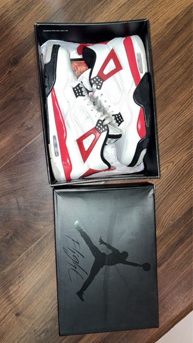 Jordan 4 , Red Cement