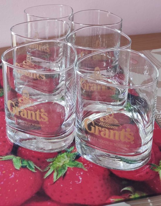 Чаши за уиски GRANTS, 6 броя. Неизползвани, запазени.